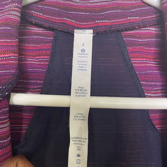 Lululemon women’s size 4 define jacket space dye plum zip up purple thumb holes - Picture 6 of 7